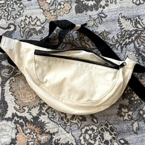 Baggu Ivory Fanny Crescent